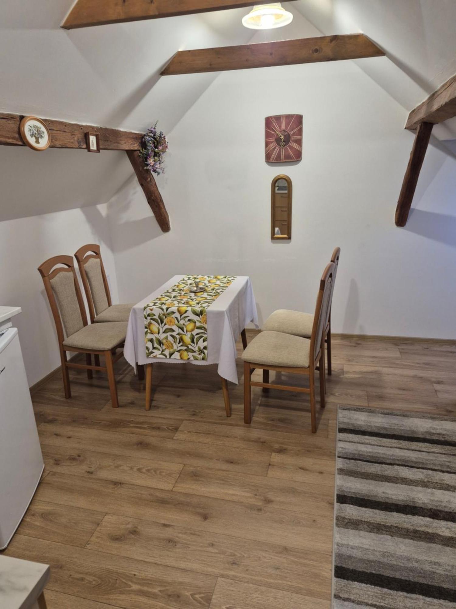 Ubytovani Za Kaplickou Trebon Luaran gambar